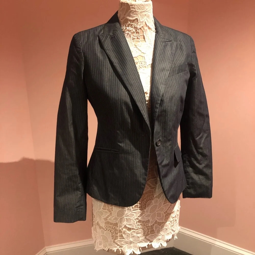 NY & CO Awesome striped blazer